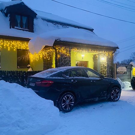 Vila Viktoria Stola Luaran gambar